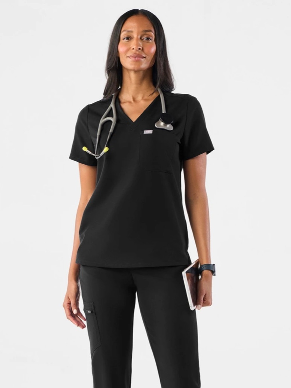 FIGS Black Catarina™ - One-Pocket Scrub Top